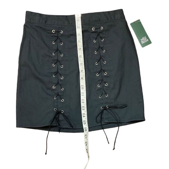 Wild Fable Lace Up Black Mini Skirt, Size XS, NWT - Picture 5 of 7
